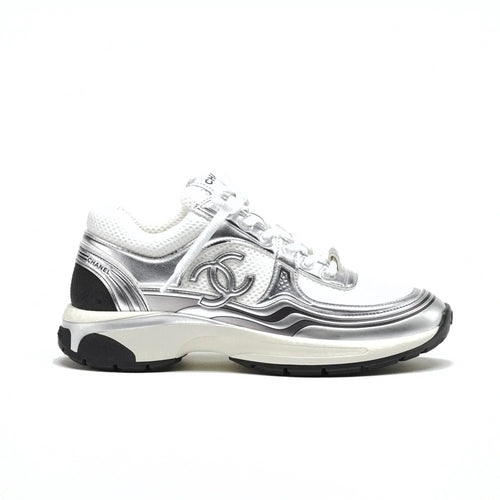 CHANEL RUNNER