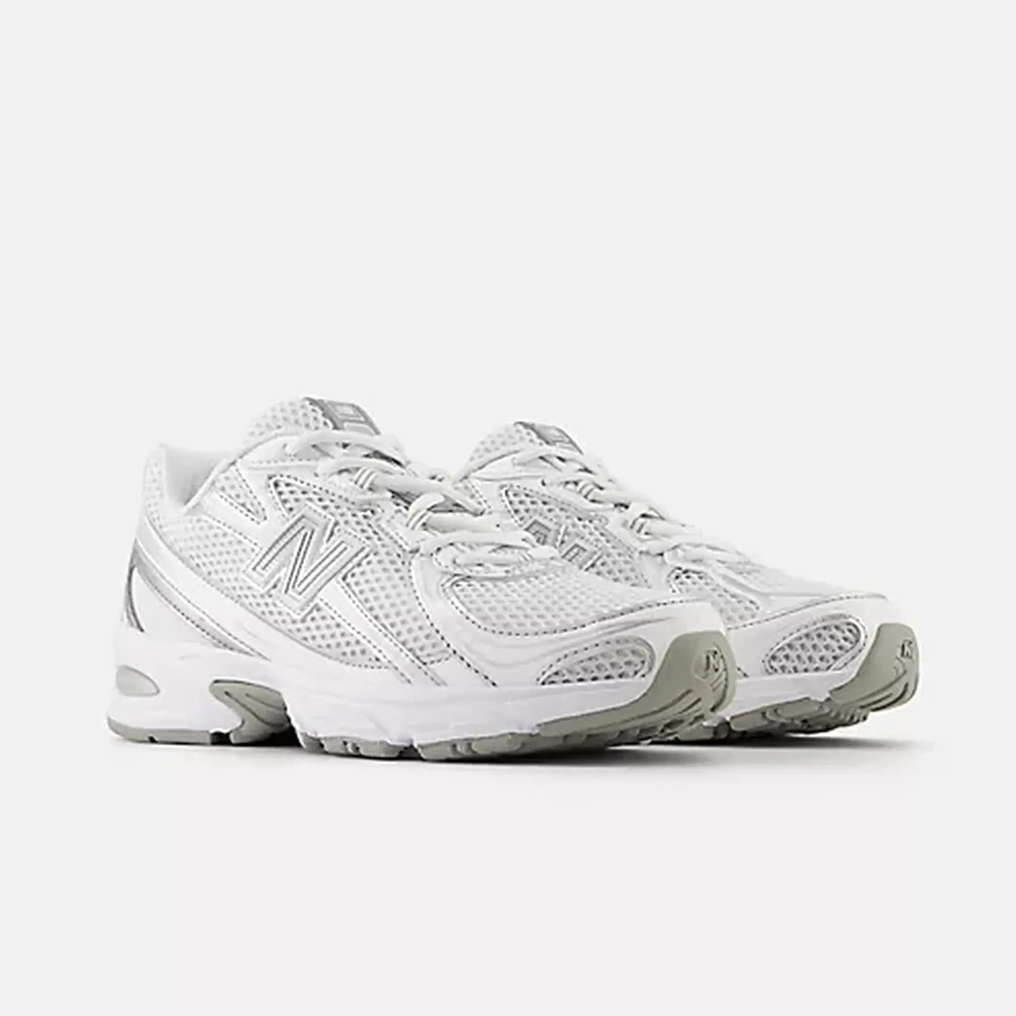 NEW BALANCE 740 – Blanc