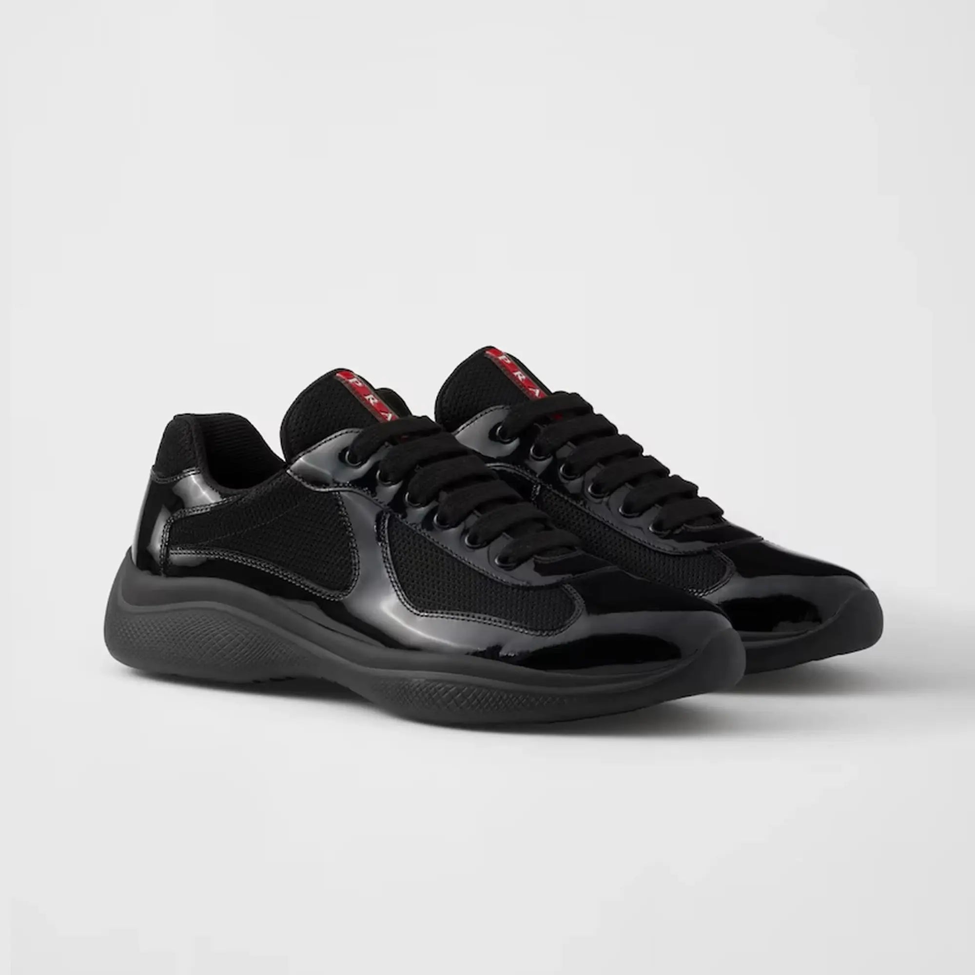 PRADA CUP – Noir