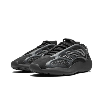 YEEZY 700 V3 – Noir