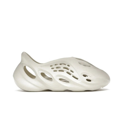YEEZY FOAM – sneakers