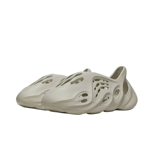 YEEZY FOAM